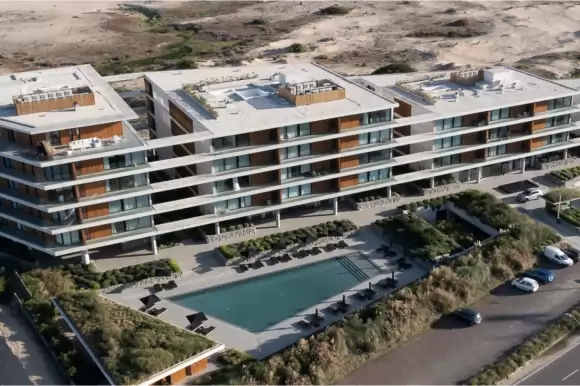 Frente de casa en venta